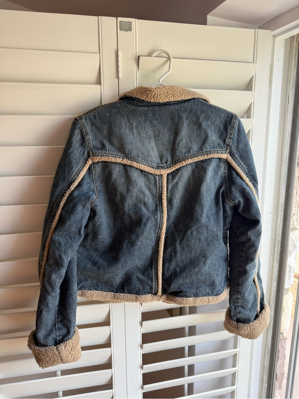y2k Guess Denim Sherpa-Lined Jacket in Blue and Tan sz M - Picture 5 of 7